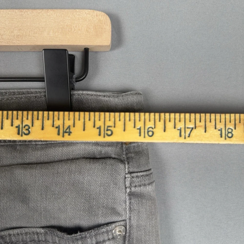 FRAME L'Homme Mens Slim Jeans in the color Castle Rock‎ -Gray Size 32